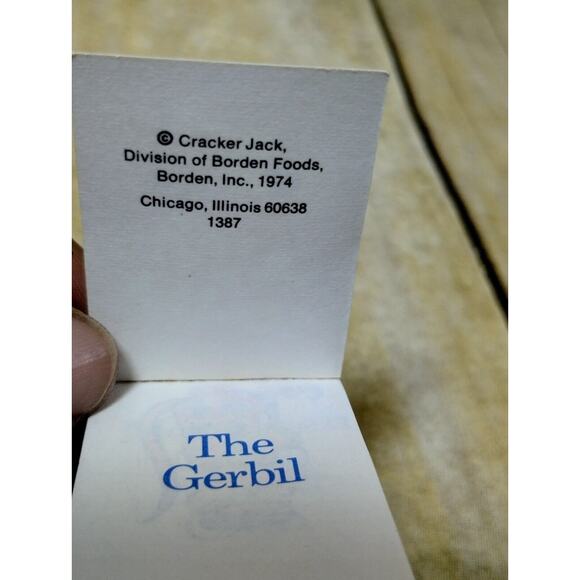 2 Vtg Cracker Jack Prize Fun Books Unused Mother Goose & Who's Who Zoo - Picture 8 of 9